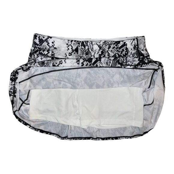 ID Ideology White Black Snake Print Tiered Skort Plus Size 3X NWT - Picture 4 of 8